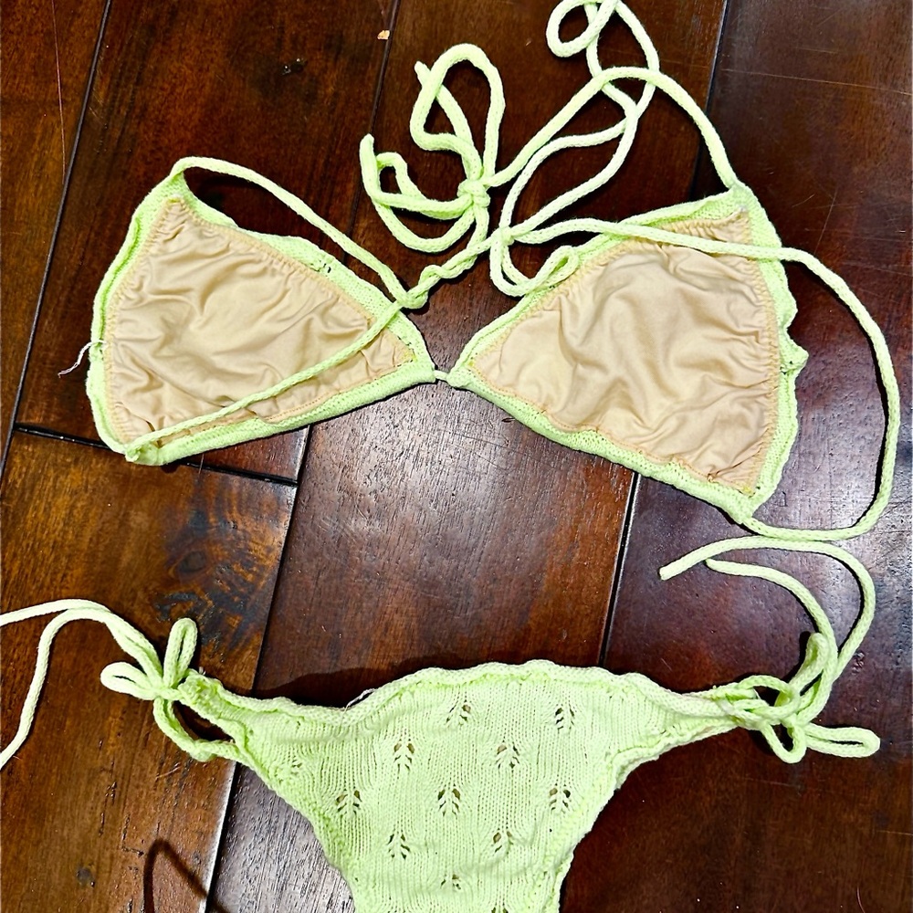Light Green Knit Triangle Bikini Top and Tie-Side Bottoms - Picture 8 of 8